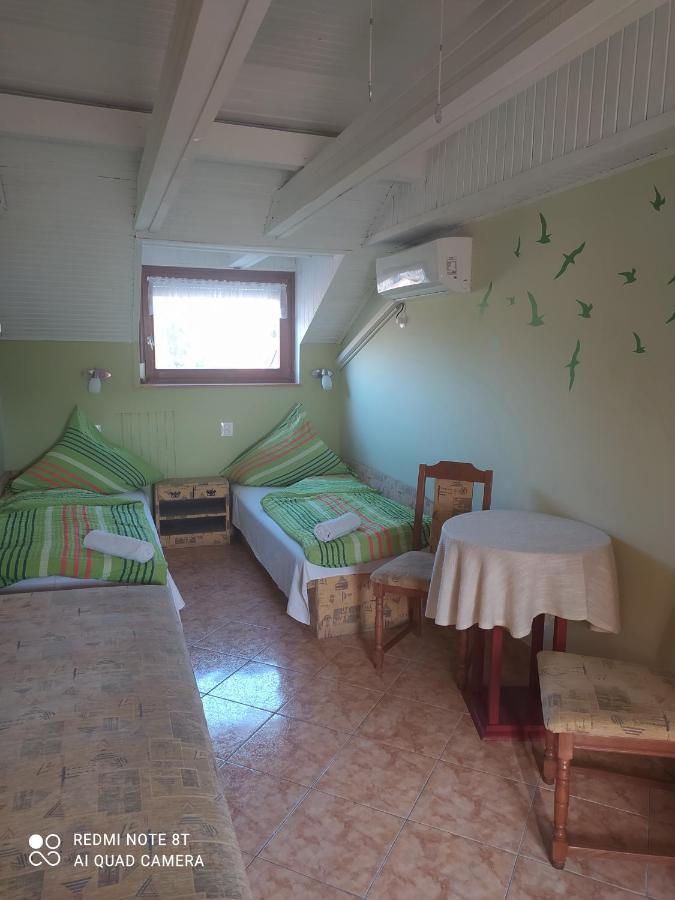 Apartmanhaz Gabriella Гаркань Екстер'єр фото