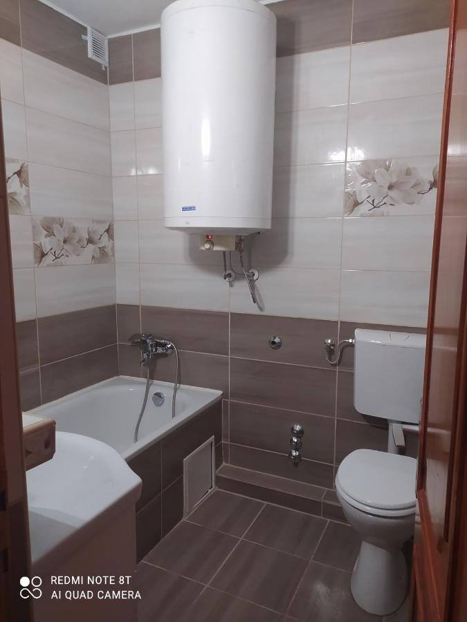 Apartmanhaz Gabriella Гаркань Екстер'єр фото